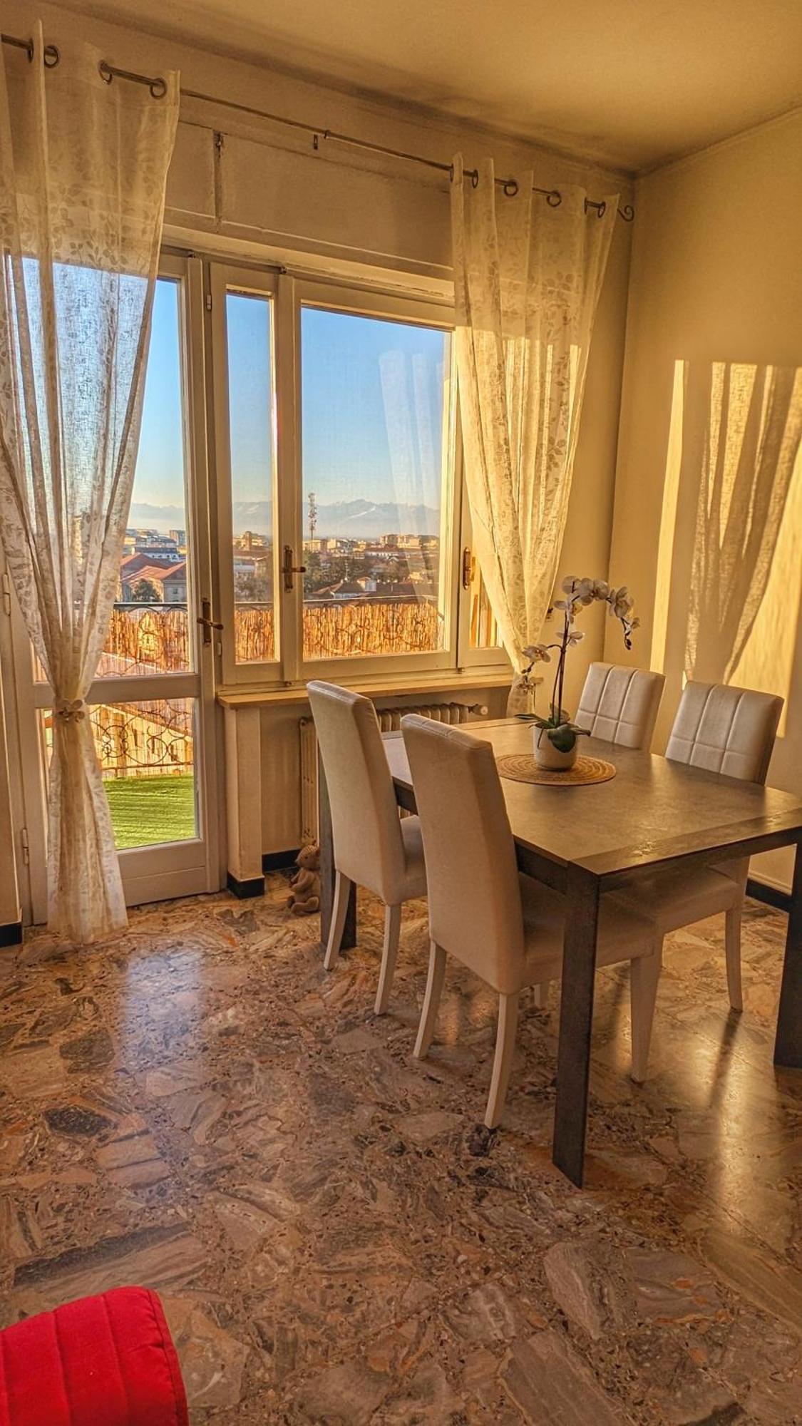 Apartament La Terrazza Del Re Vercelli Zewnętrze zdjęcie